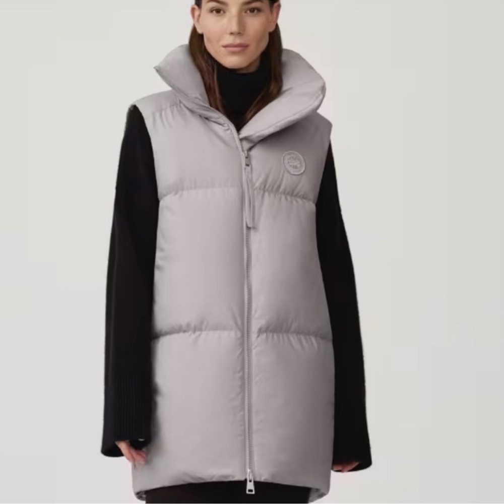 NWT New CANADA GOOSE Garnet Long Padded Down Vest In White Size Medium - Picture 2 of 8
